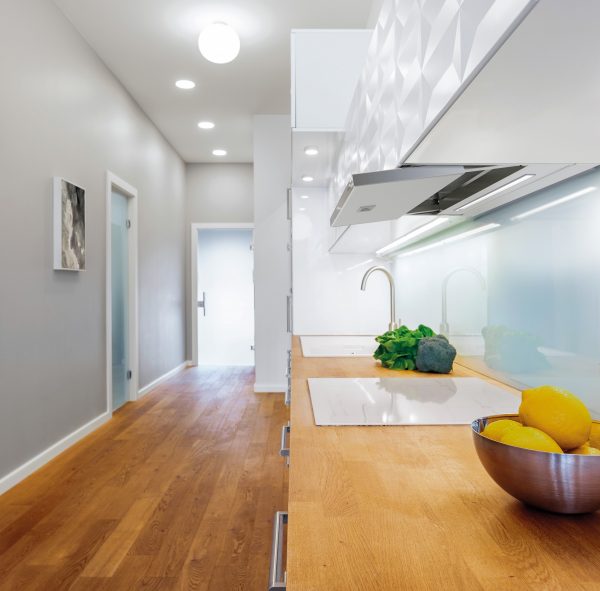 Alto anti-condensation cooker hood
